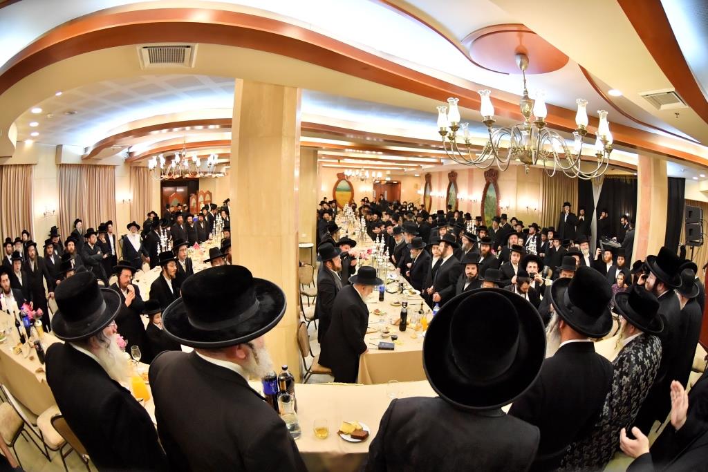 בהשתתפות הרבי: בצאנז ז'מיגראד ערכו מעמד 'כבוד התורה'