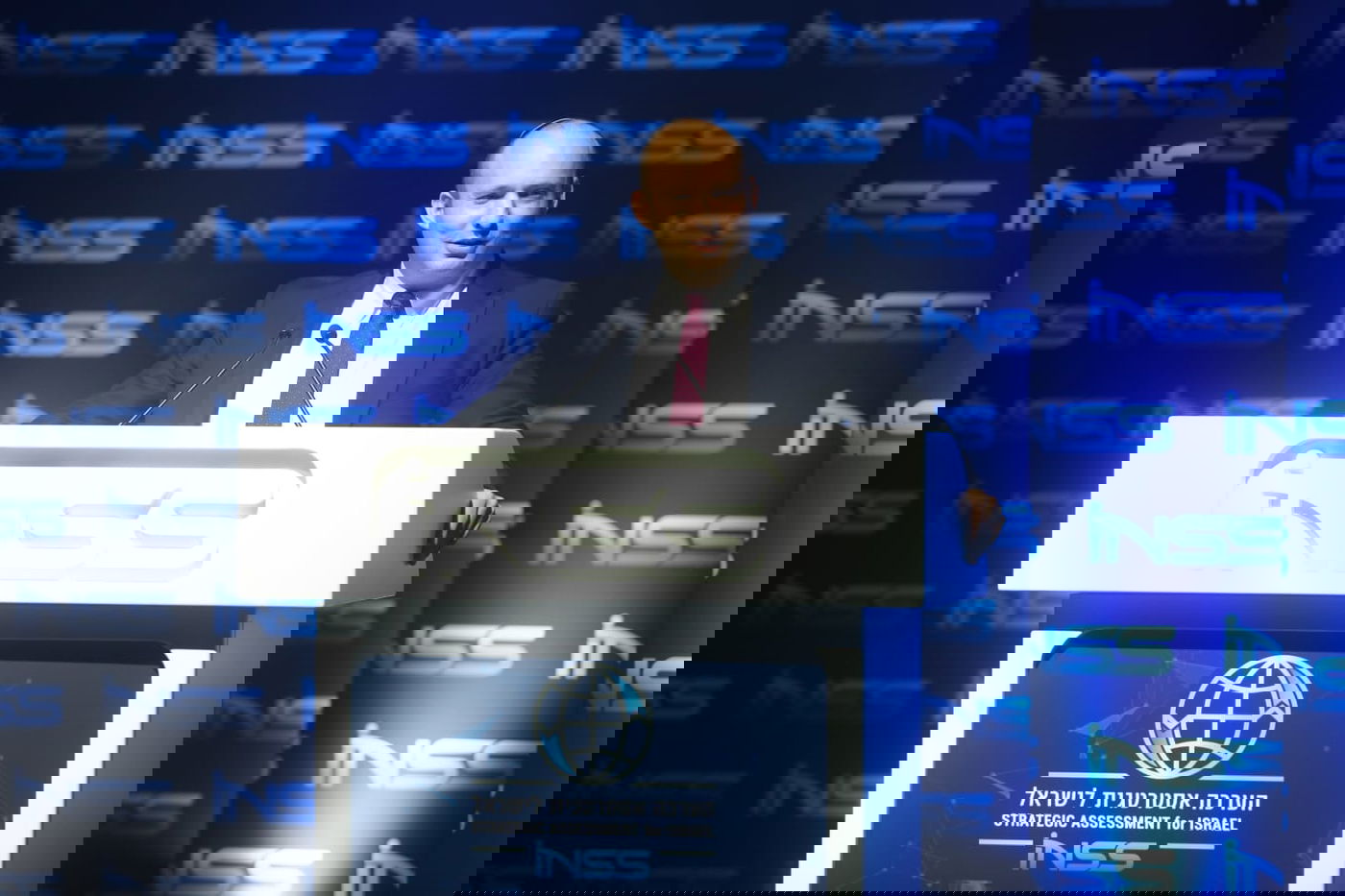 השר נפתלי בנט, הבוקר