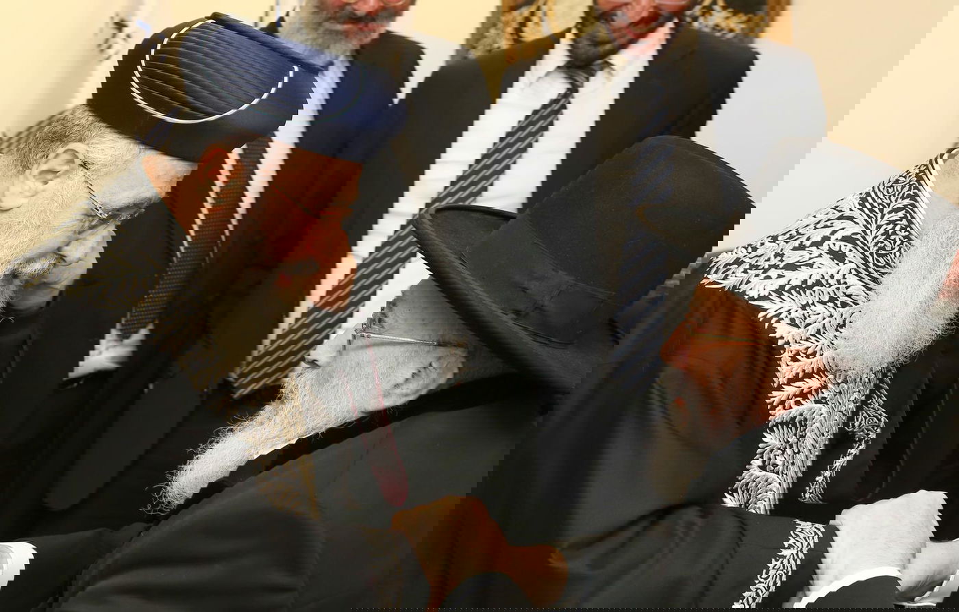 קבלת פנים מיוחדת ברבנות לגר"ש אליטוב