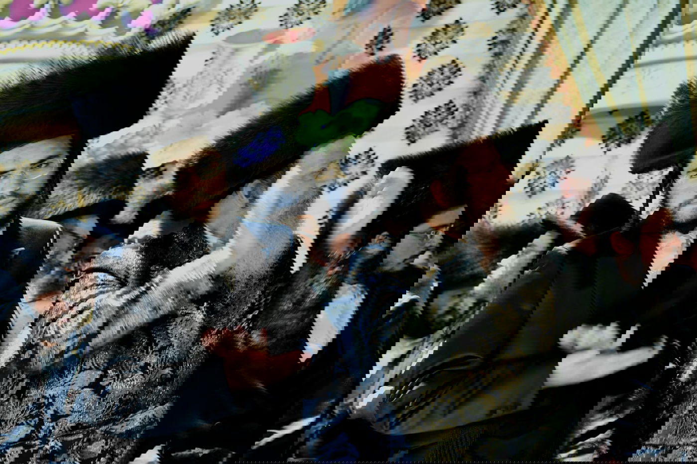 צפו: אלפים בחתונת בת המשפיע רבי מיילך בידרמן