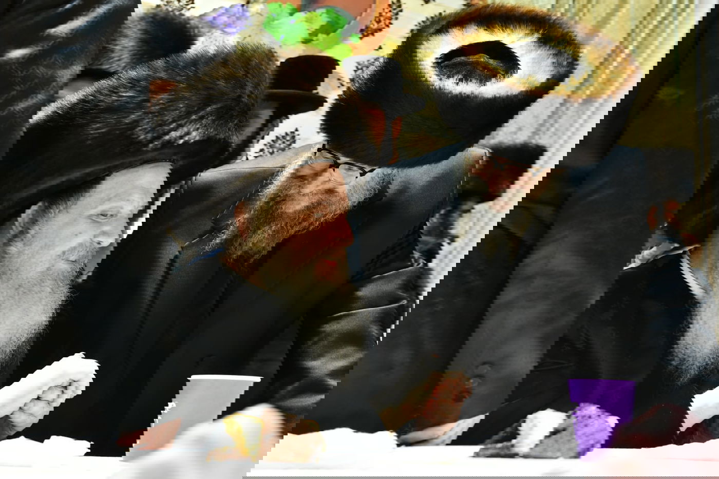 צפו: אלפים בחתונת בת המשפיע רבי מיילך בידרמן