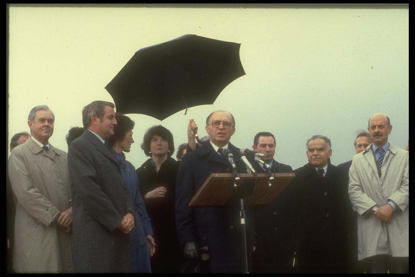 מנחם בגין נואם