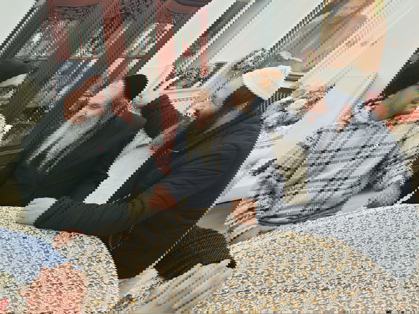 ג'וף, הראפר הרוסי-יהודי, הניח תפילין לראשונה בחייו