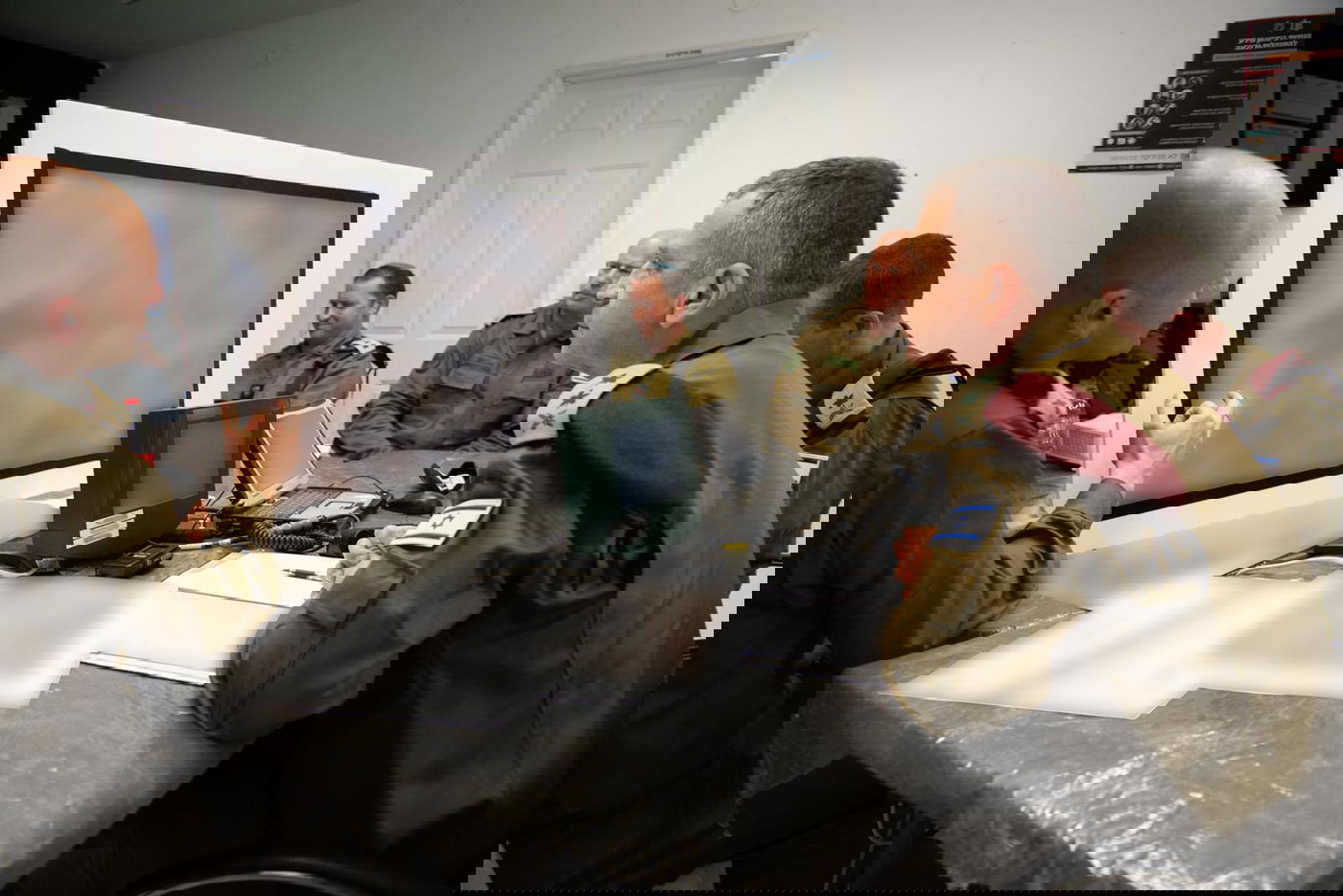 נתניהו: "אבו מאזן, דקירות ודריסות לא יעזרו"