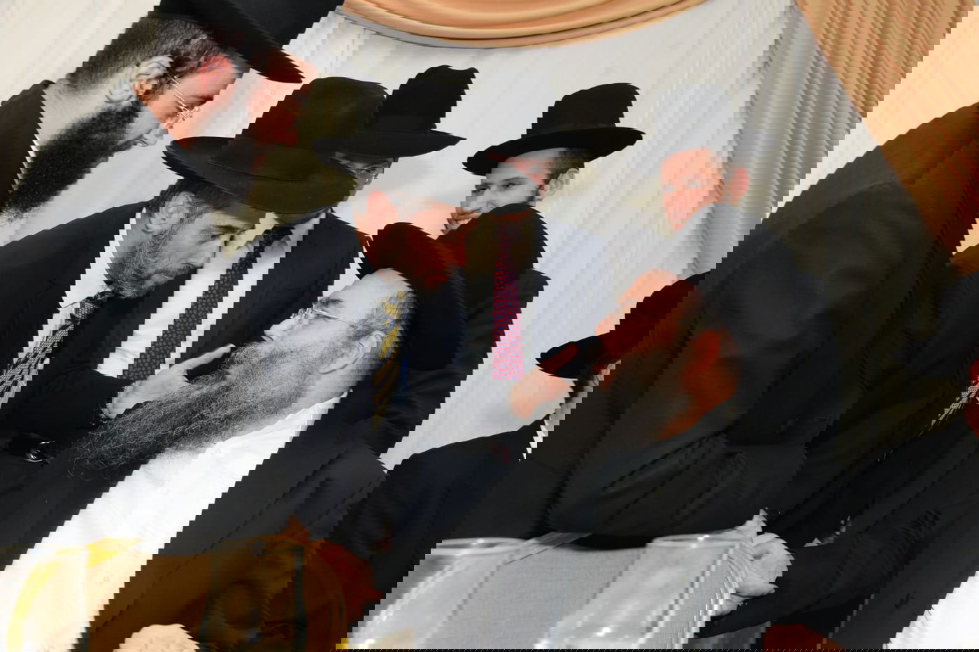 תיעוד ענק: נכדת הגר"ח קנייבסקי התחתנה בבני ברק