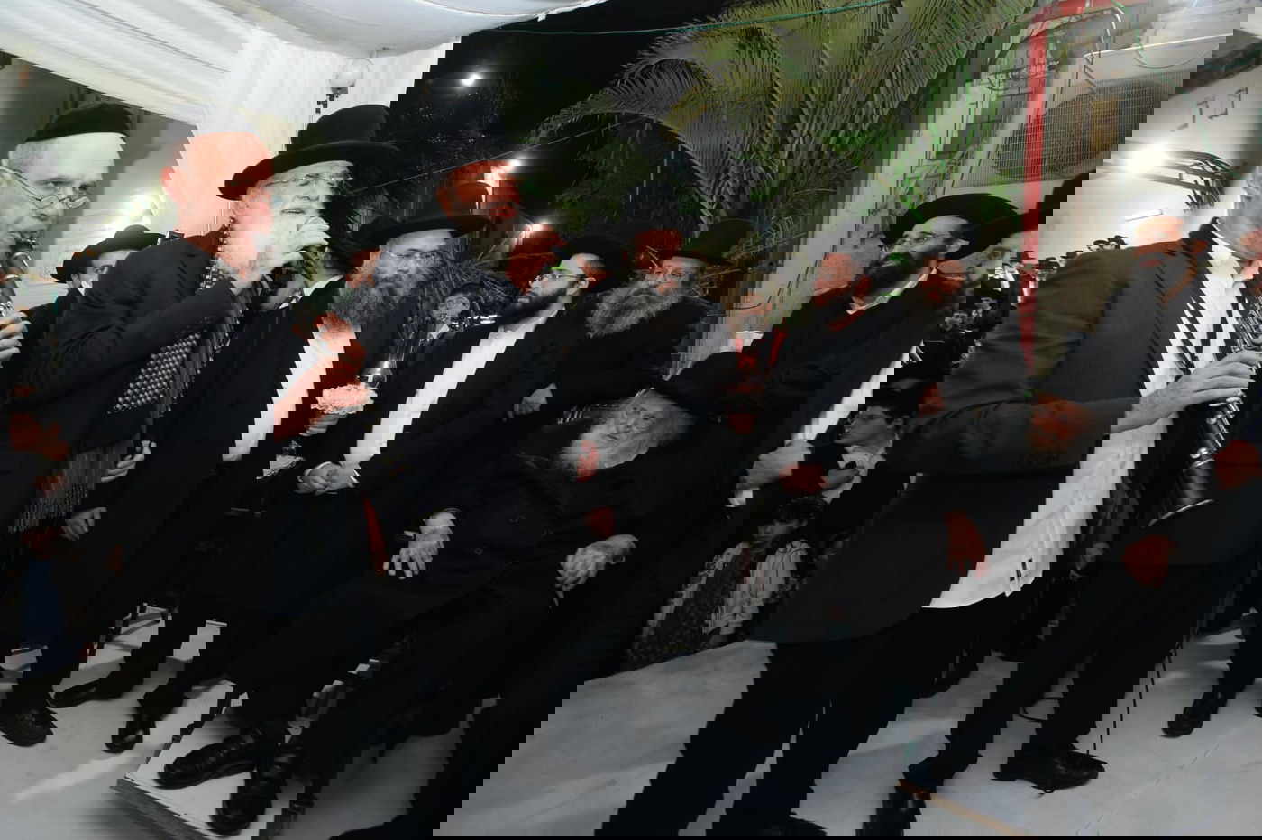 תיעוד ענק: נכדת הגר"ח קנייבסקי התחתנה בבני ברק