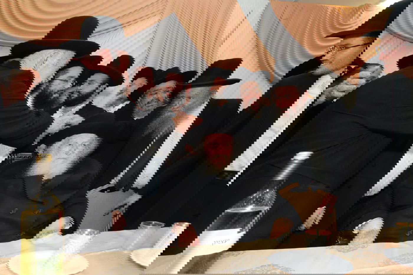 תיעוד ענק: נכדת הגר"ח קנייבסקי התחתנה בבני ברק