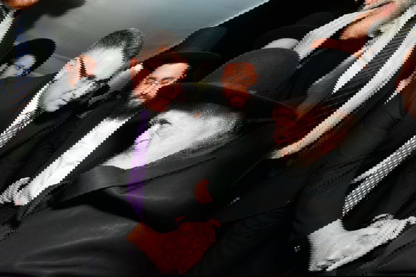 תיעוד ענק: נכדת הגר"ח קנייבסקי התחתנה בבני ברק