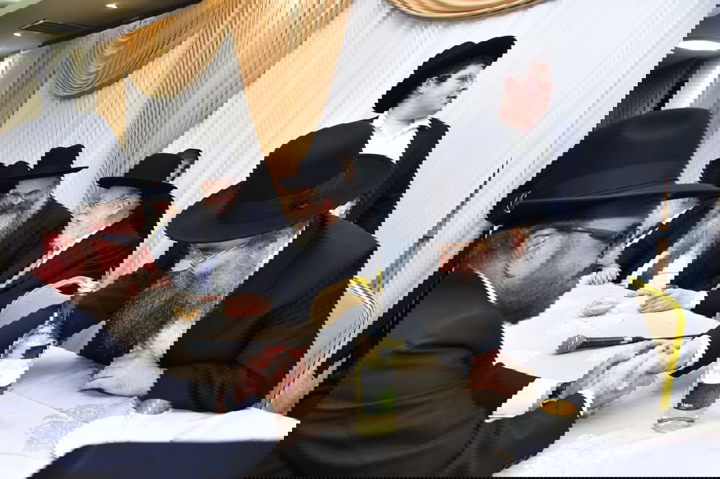 תיעוד ענק: נכדת הגר"ח קנייבסקי התחתנה בבני ברק