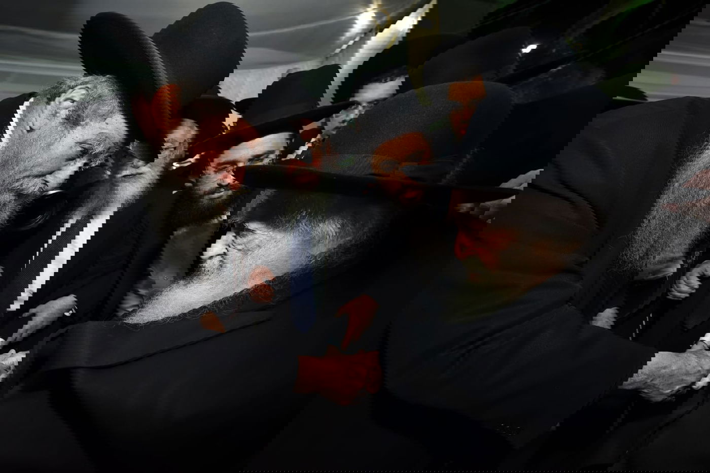 תיעוד ענק: נכדת הגר"ח קנייבסקי התחתנה בבני ברק