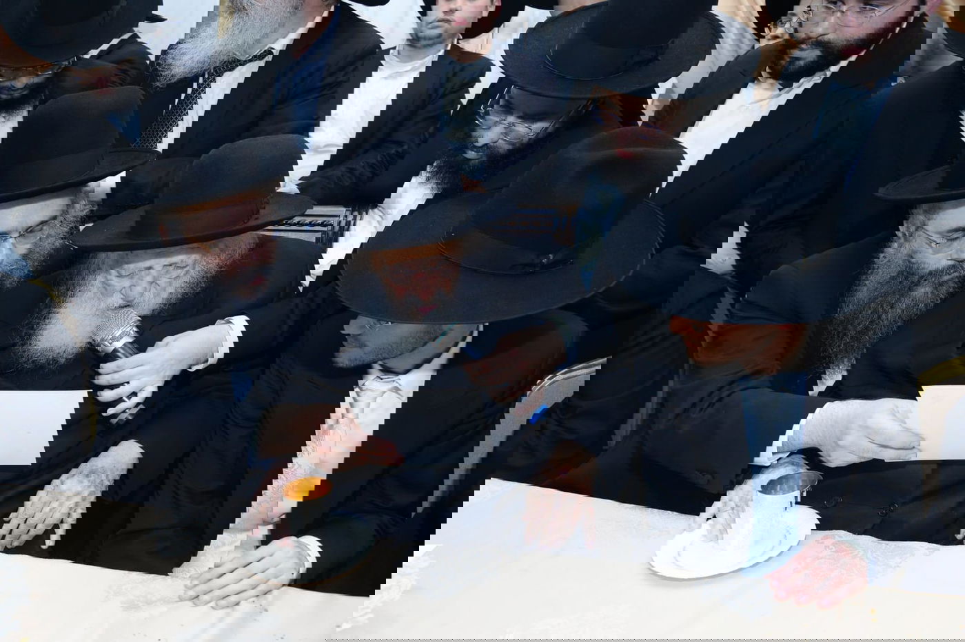 תיעוד ענק: נכדת הגר"ח קנייבסקי התחתנה בבני ברק