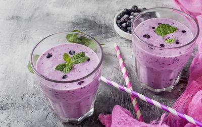 סמודי חמודי: מתכון לשייק כרובית ואוכמניות אקסטרה קטיפתי