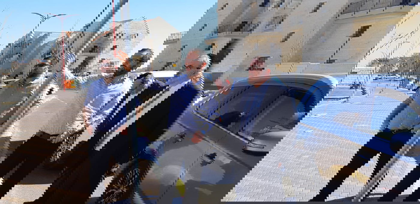 ח"כ יעקב אשר בסיור עבודה במועצה האזורית בנימין: "נמשיך לסייע"