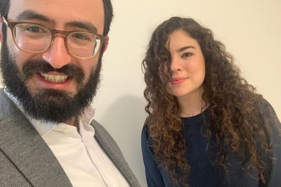 מזל טוב: איש התקשורת מנדי גרוזמן התארס