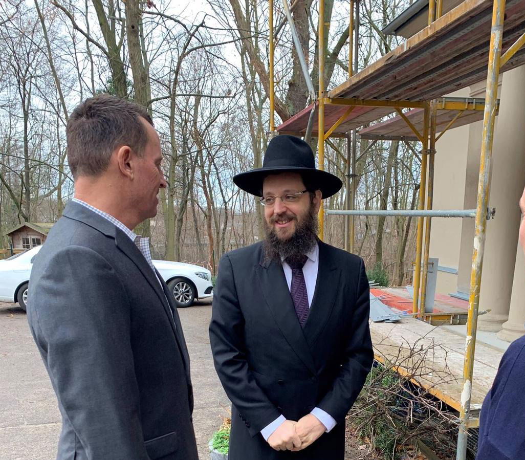 75 לשחרור אושוויץ: שגריר ארה"ב ביקר בחיידר בברלין