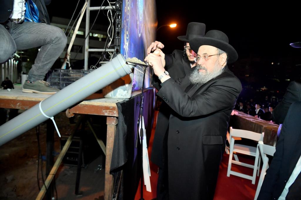 ב'גרודנא' אשדוד ערכו מעמד הנחת אבן הפינה לבניין הישיבה