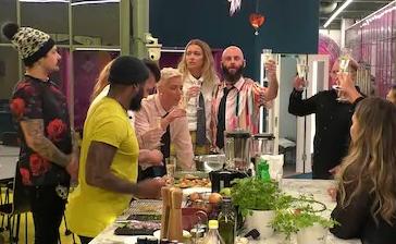 מתמודדי תכנית ריאליטי הודחו לאחר אמירות אנטישמיות