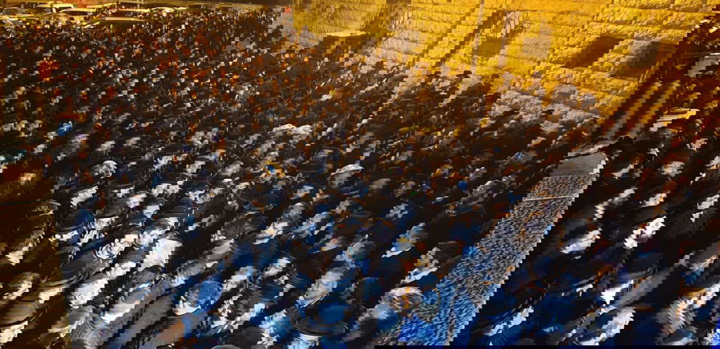 מצמרר: הלווית ההרוג מ-443; החברים שרו על הקבר הטרי