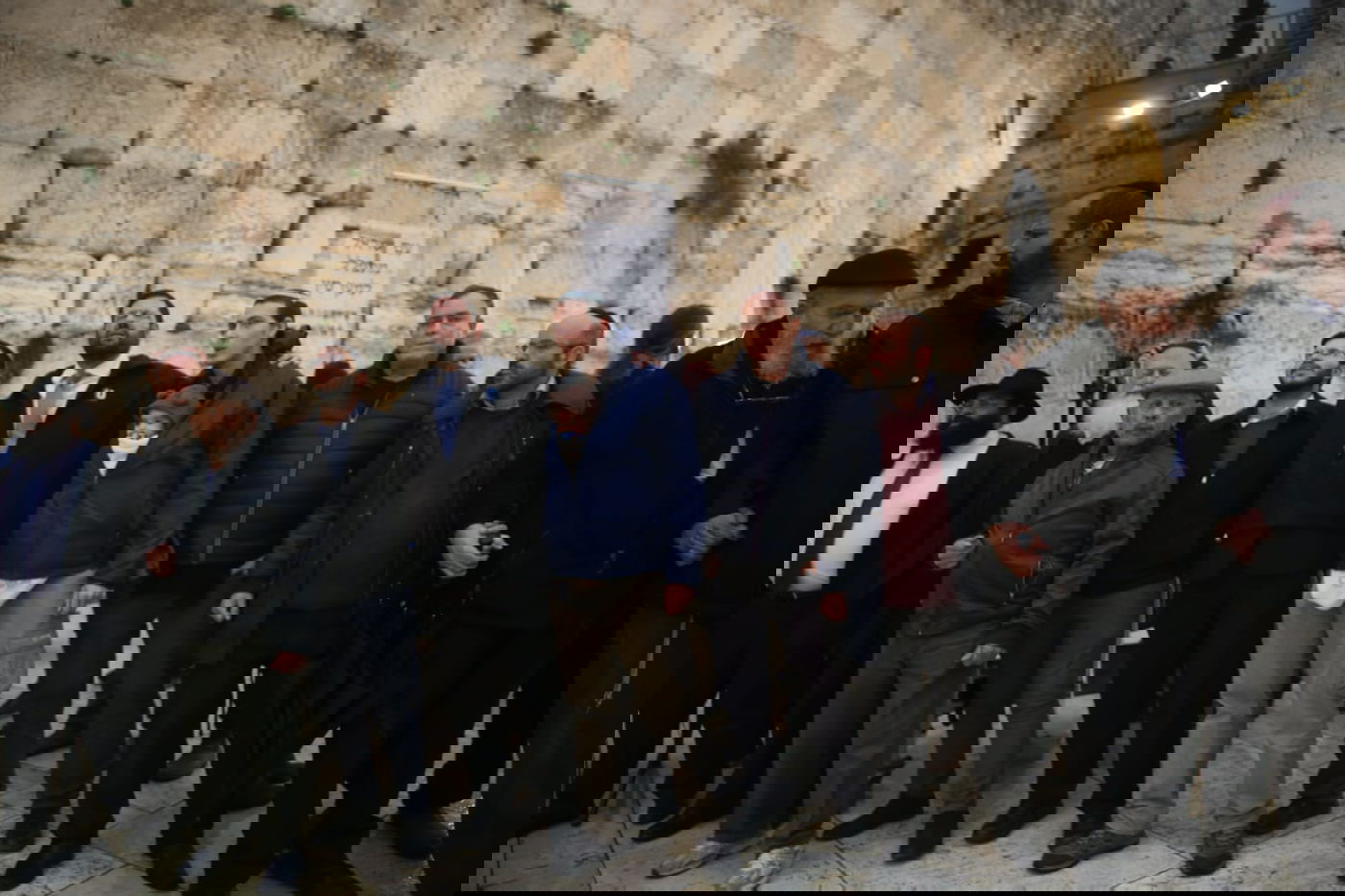 קידוש השם: בכותל התפללו לרפואת הסינים מהקורונה