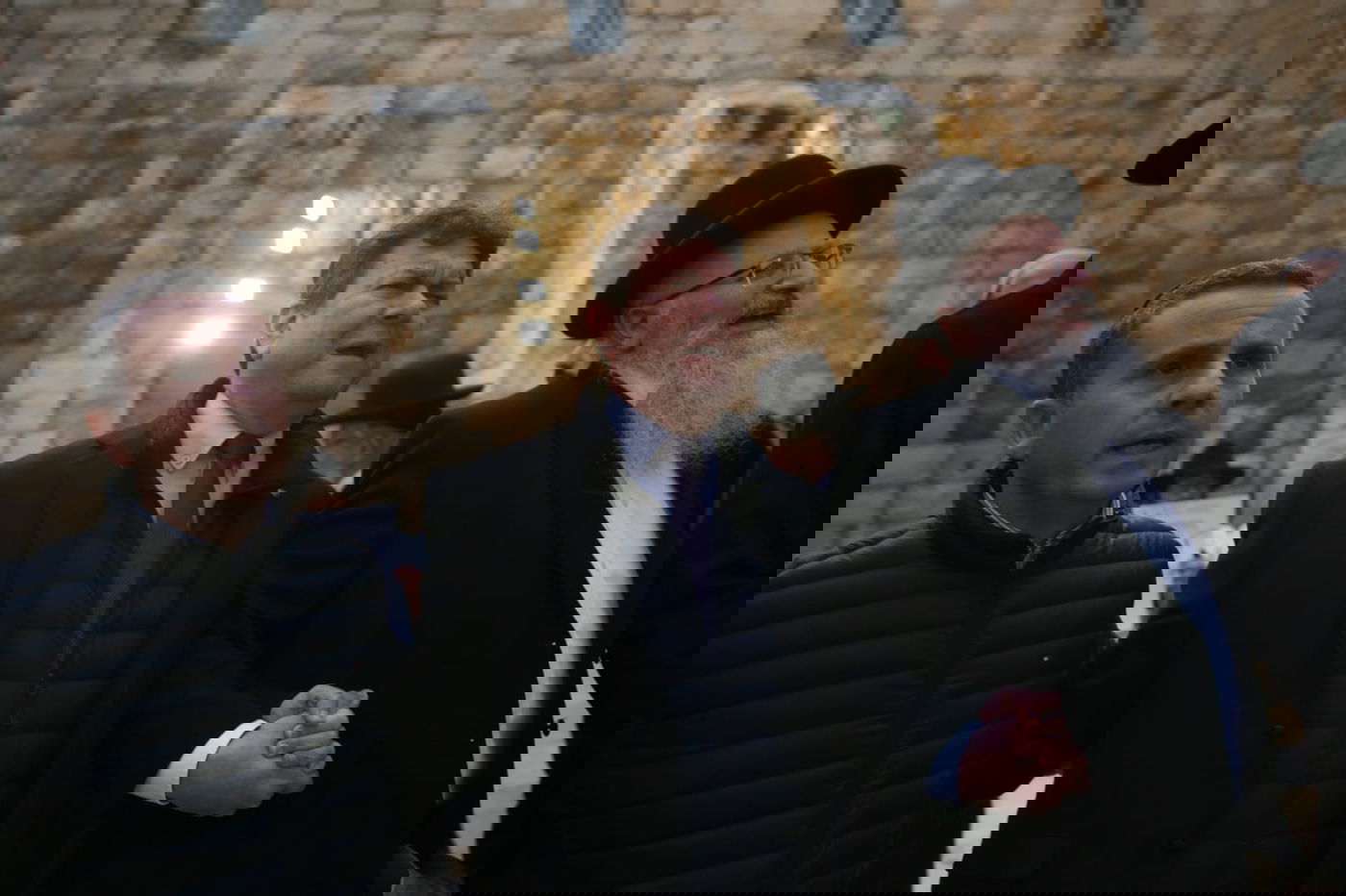 קידוש השם: בכותל התפללו לרפואת הסינים מהקורונה