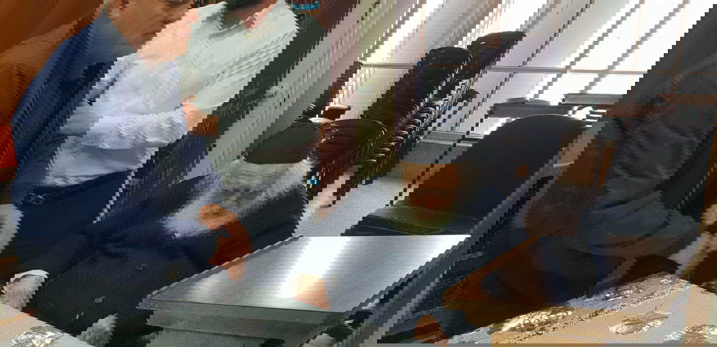 הוריה של נעמה יששכר התברכו ממרן הגר"ח ובתו