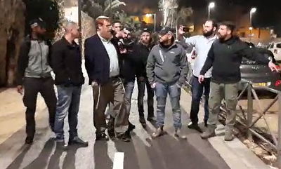 רגע המעצר של גליק, הלילה