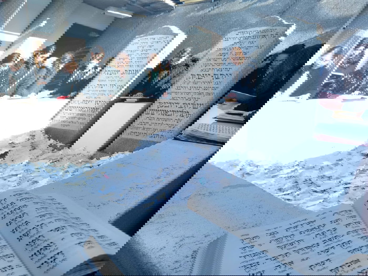 הזמר איתי לוי בציון הרבי מליובאוויטש. צפו