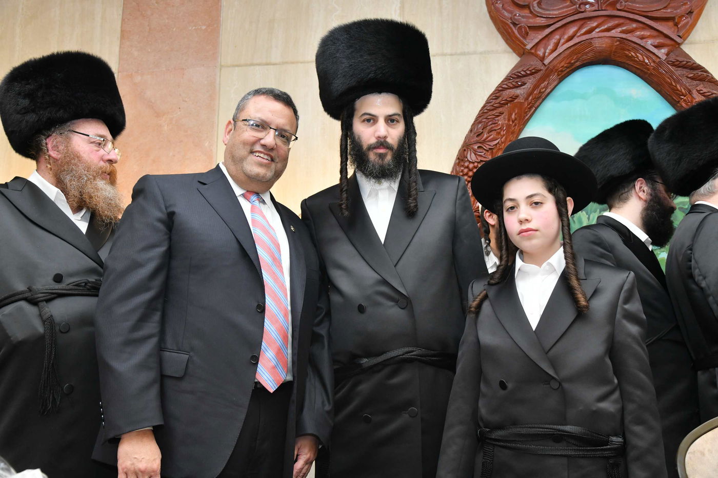 מוטי בבצ'יק ברמץ את בנו, כולם התייצבו • צפו