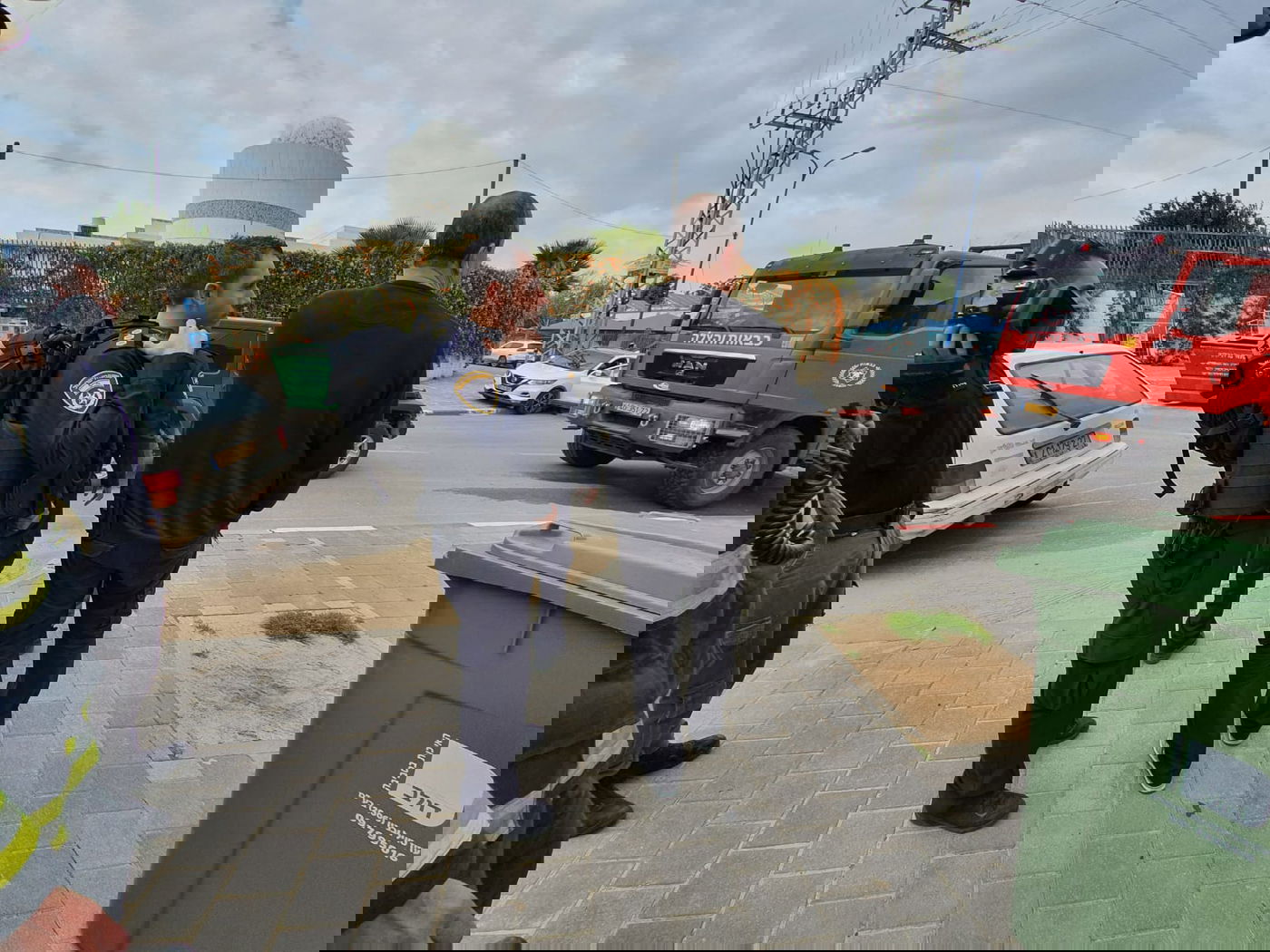 מטחי רקטות לשדרות ו'עוטף עזה'; אחת נפלה ליד ישיבה