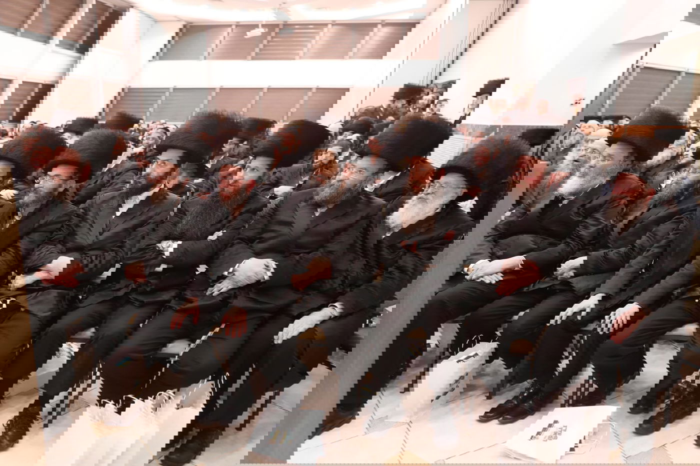 בהוראת האדמו"ר: חסידי באיאן רוכשים דירות בעמנואל