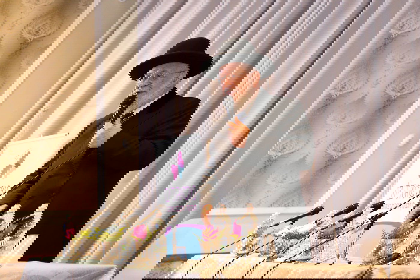 הרב לאו בדברי עידוד ותמיכה שנותנים כח להמשך