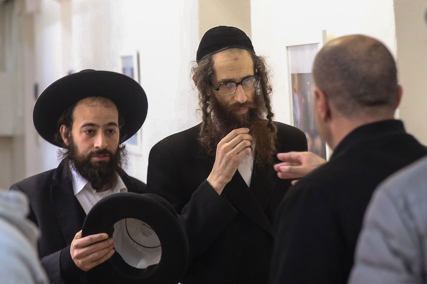 שוהה בכת לב טהור הגיש תלונה נגד הרב רומפלר