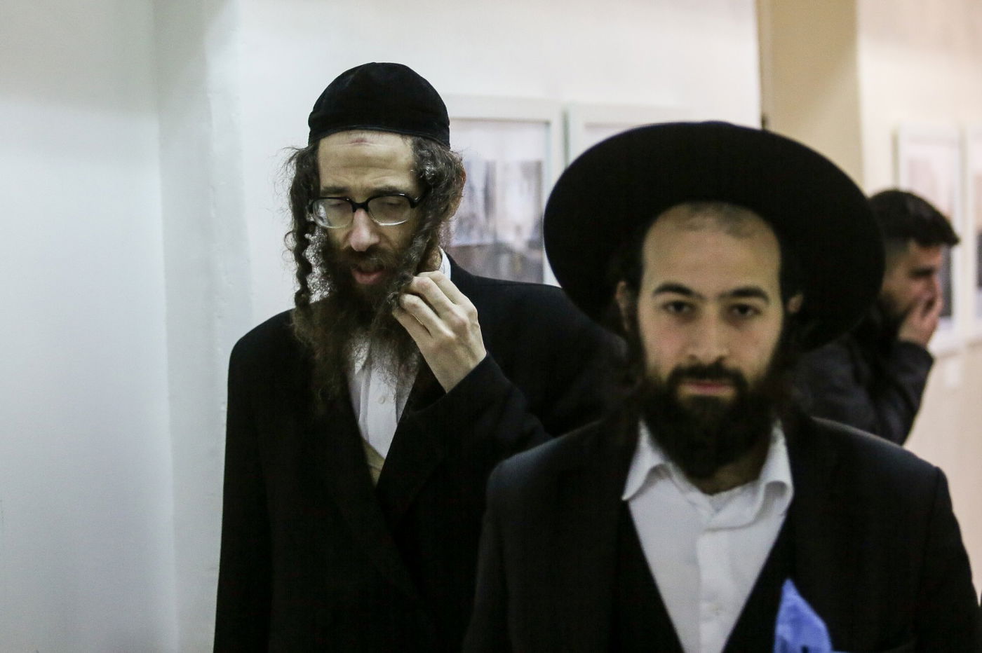 שוהה בכת לב טהור הגיש תלונה נגד הרב רומפלר