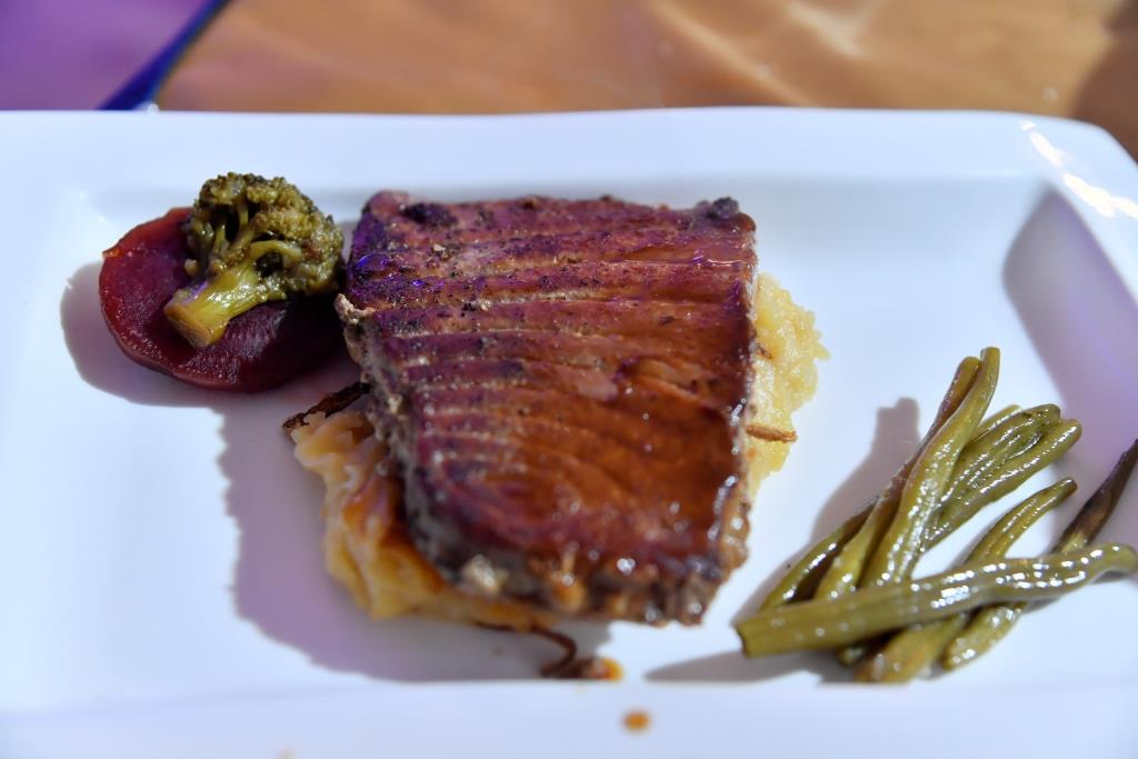 תולדות אברהם יצחק ערכו 'דינר' ב'קרעסטיר'