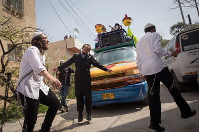 ארי ברגר הלחין אבי מיירפלד שר: שושנת יעקב