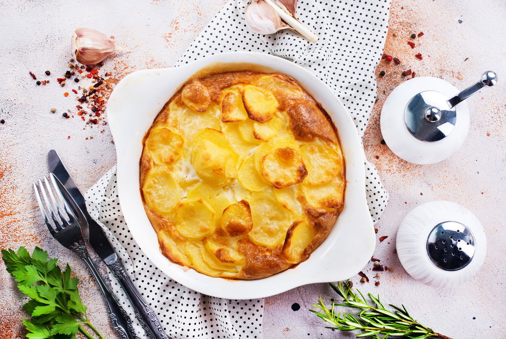 גרטן תפוחי אדמה ברוטב עשבי תיבול