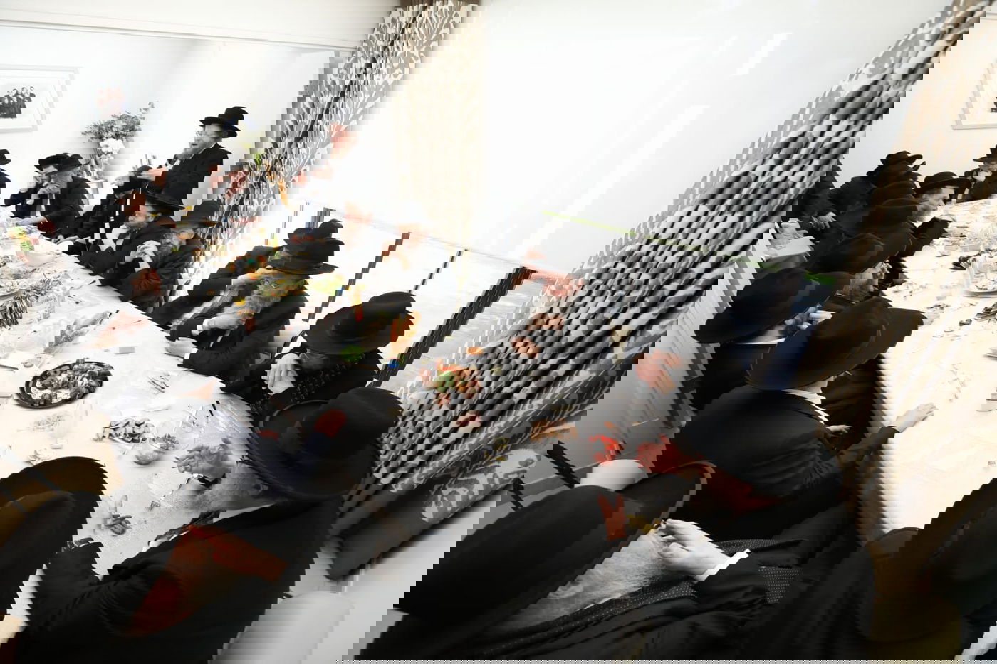 המסע ההיסטורי של הליטאים לקבר המייסד • תיעוד