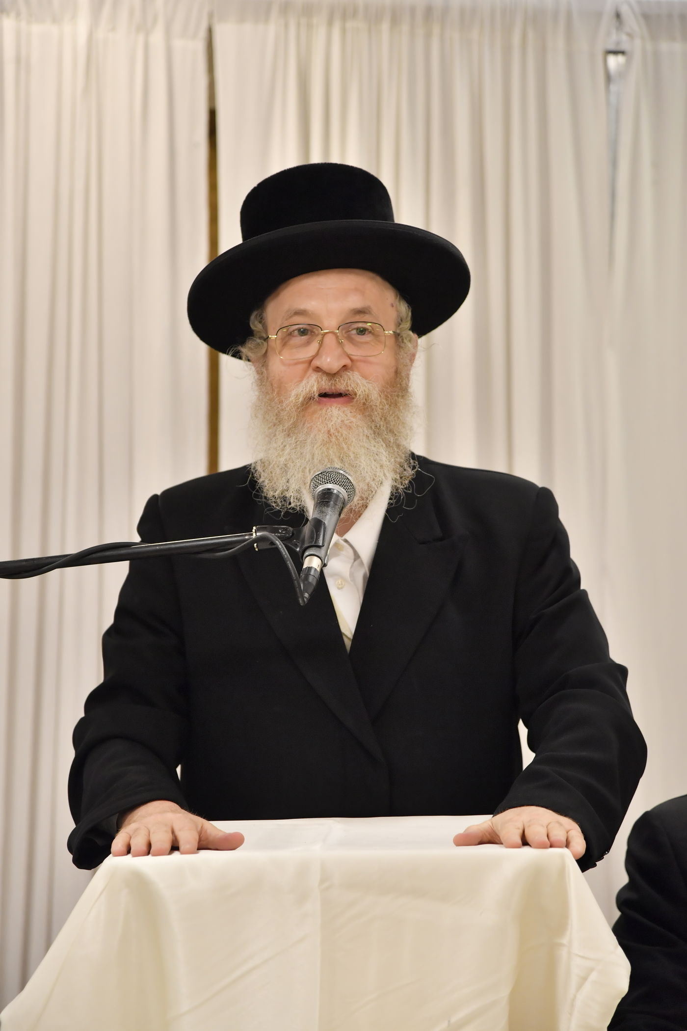 במכנובקא - בעלזא סיימו  מסכתות במעמד 'כבוד התורה'