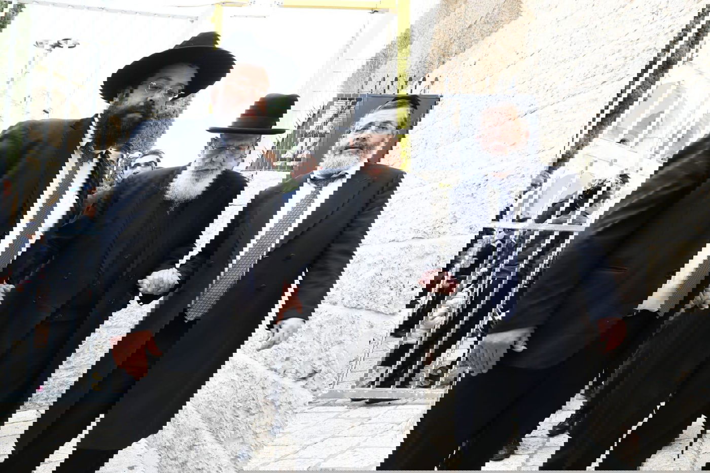 נשיא המועצת הצביע בקלפי ברובע היהודי