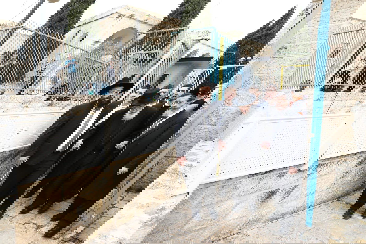 נשיא המועצת הצביע בקלפי ברובע היהודי