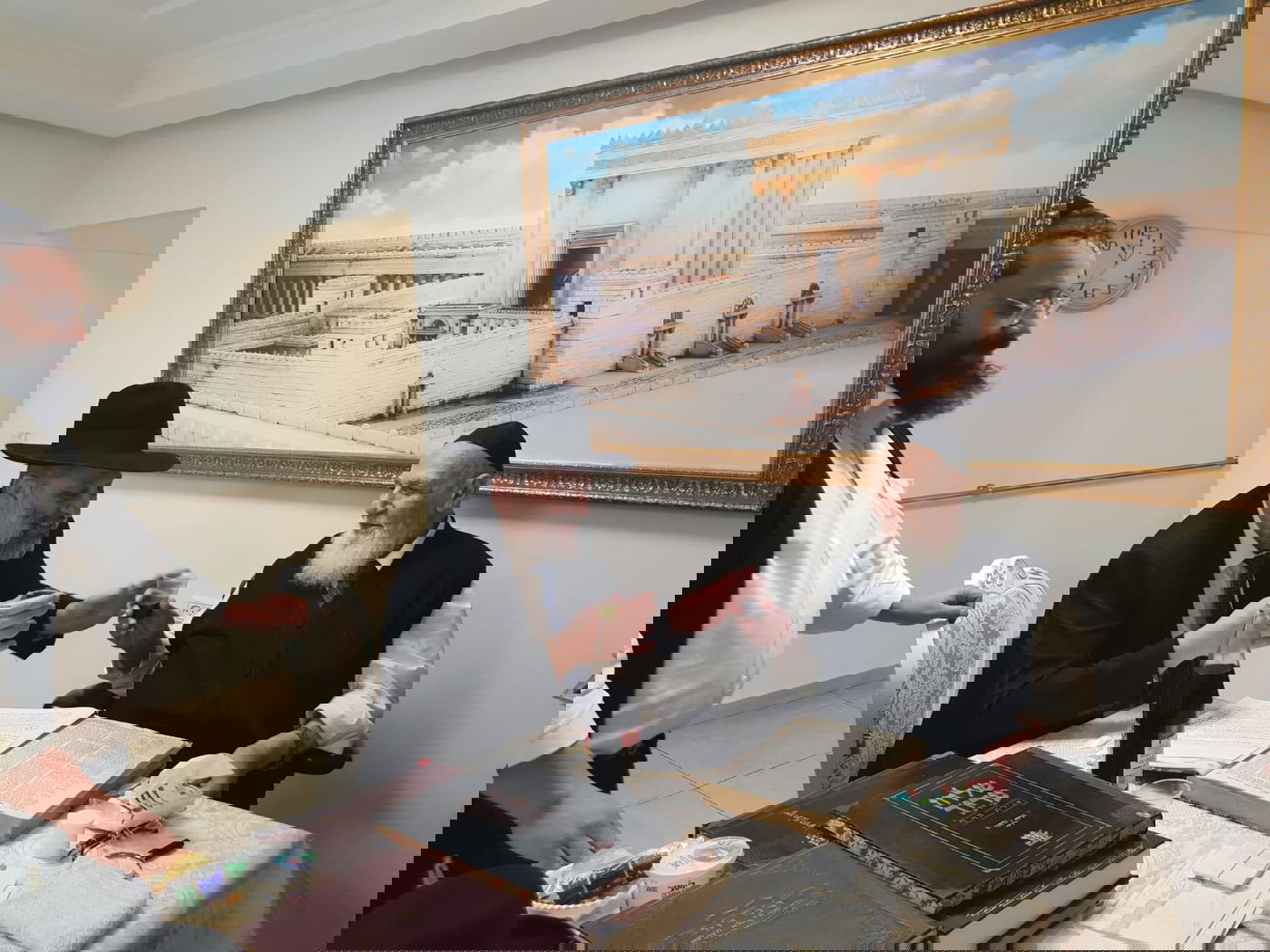 דרעי אצל חכם שלום