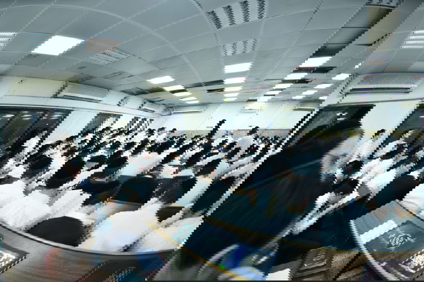 הגר"ג מסר שיעור והמריץ: "לקדש שם שמיים"