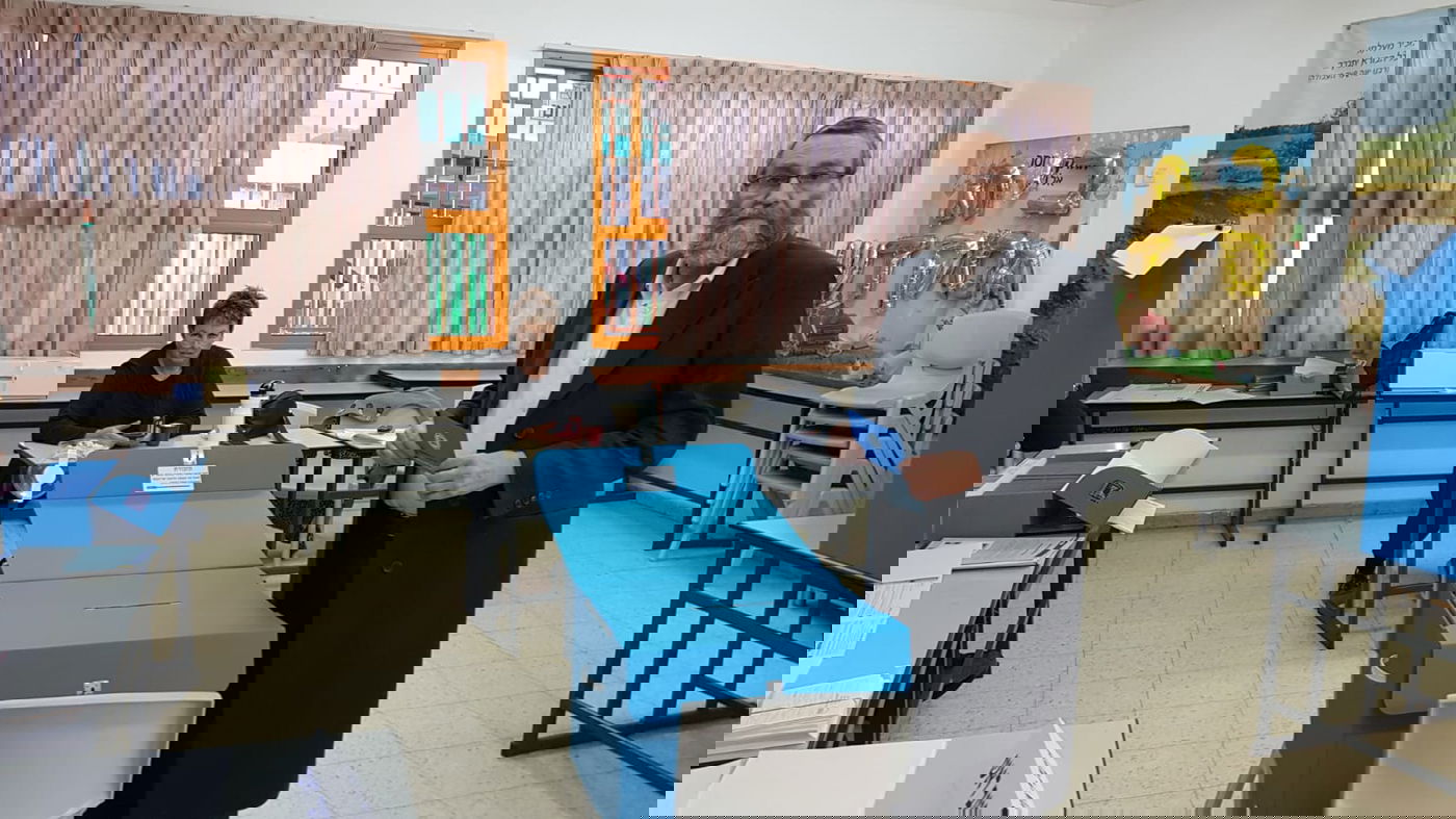 עליה משמעותית: 56.3% הצבעה - חשש בציבור החרדי