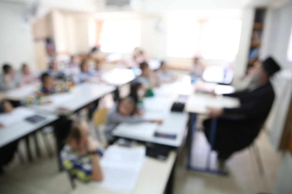 אבא של תלמיד נדבק ב'קורונה'; 3 מוסדות חרדים - הושבתו