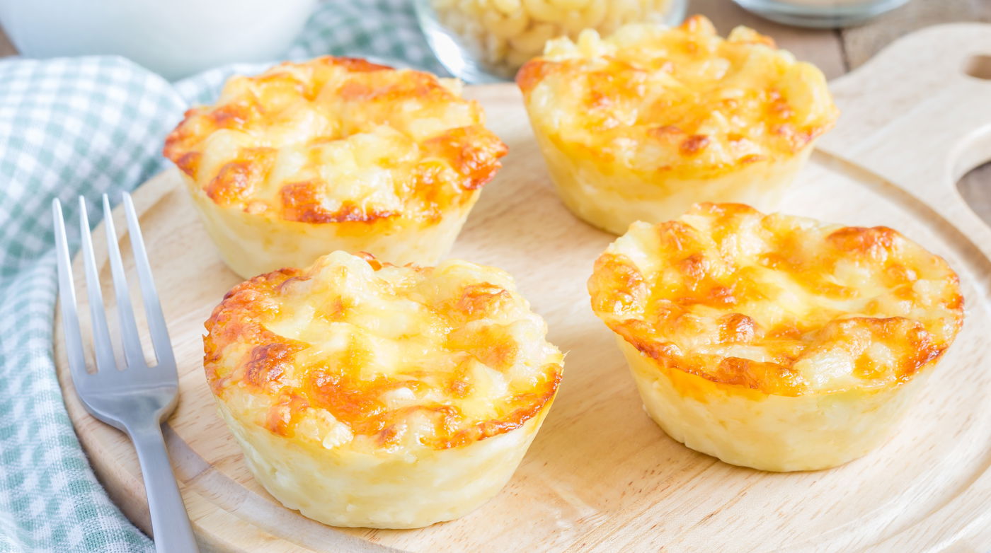 קטנים וממכרים: נגיסי מאק אנד צ'יז אישיים אפויים