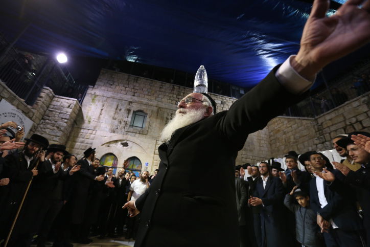 מאות השתתפו בהילולת משה רבינו במירון