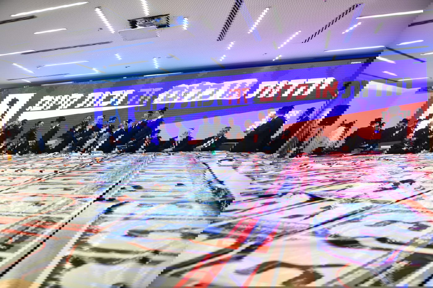 ב'יהדות התורה' חגגו • צפו בנאומי הח"כים