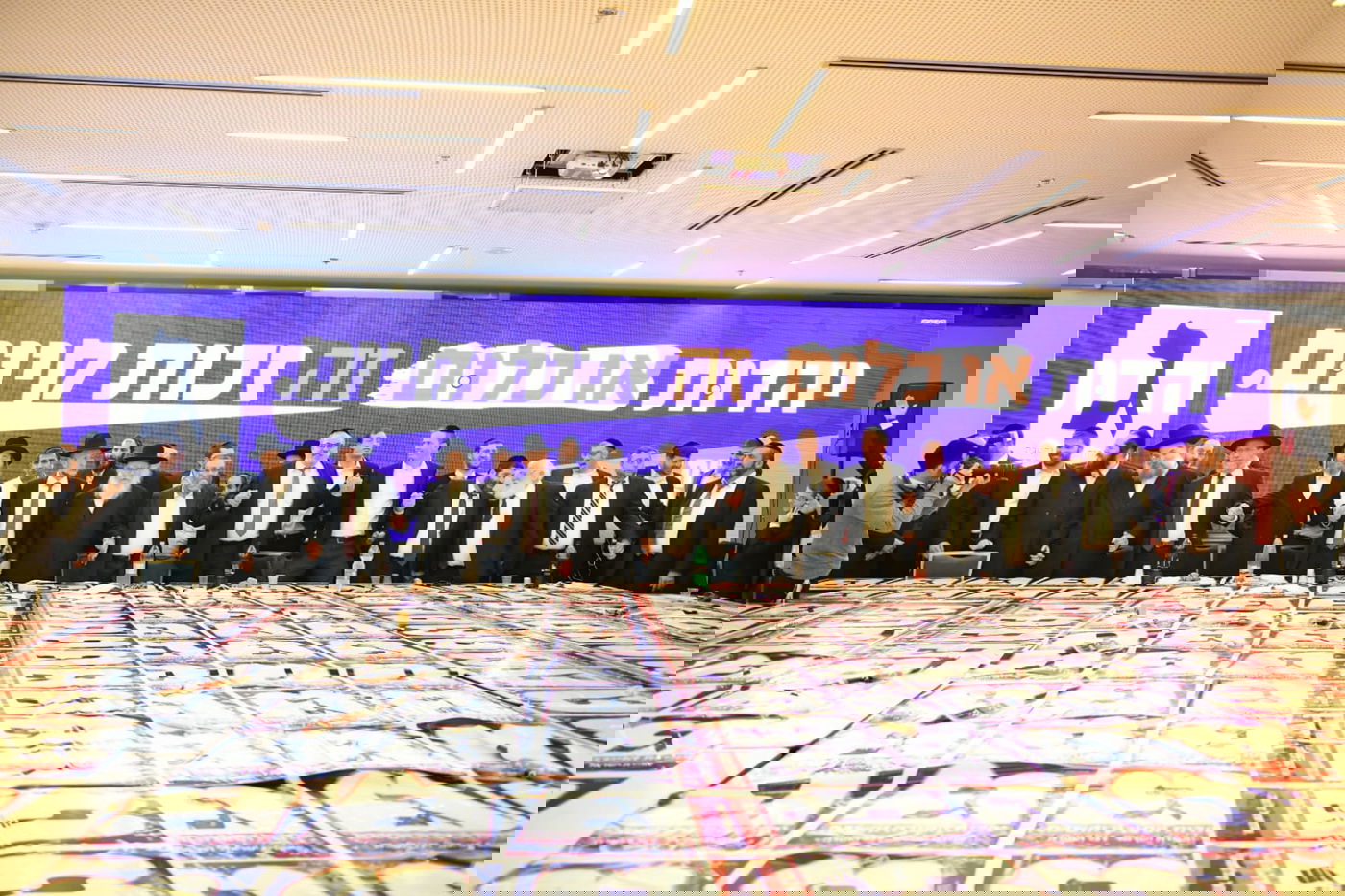 גפני בראיון ל'אולפן כיכר': "אני אופטימי מאד בנוגע לממשלת 61"