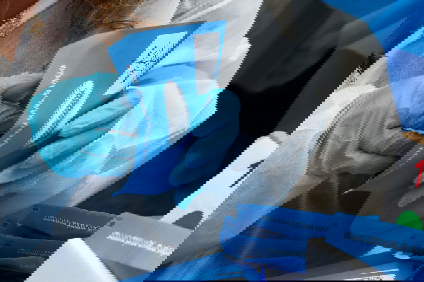 תיעוד נרחב: כך סופרים את 'קלפיות הקורונה'