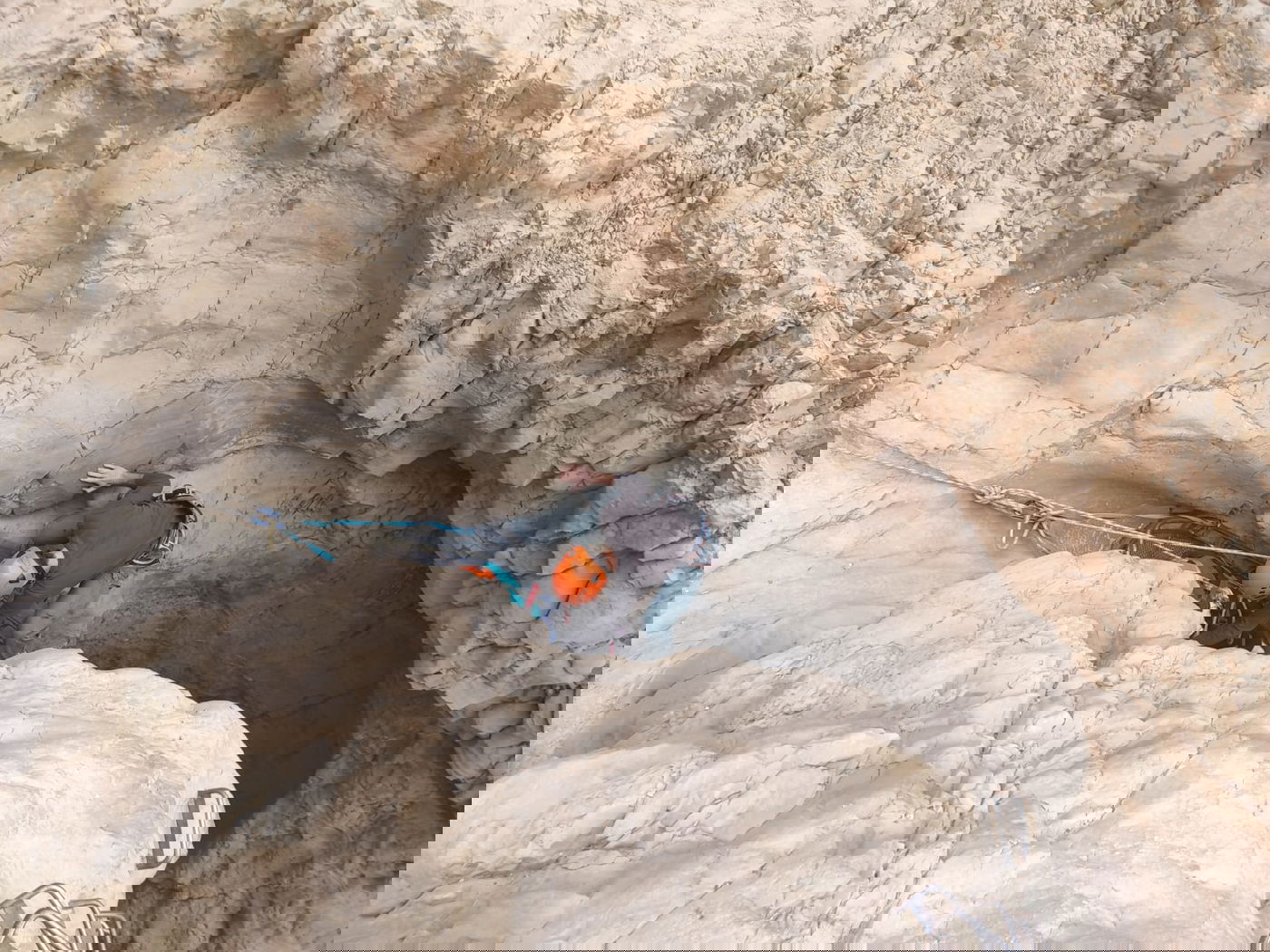 ילד טייל במדבר, ונזקק לחילוץ • תיעוד